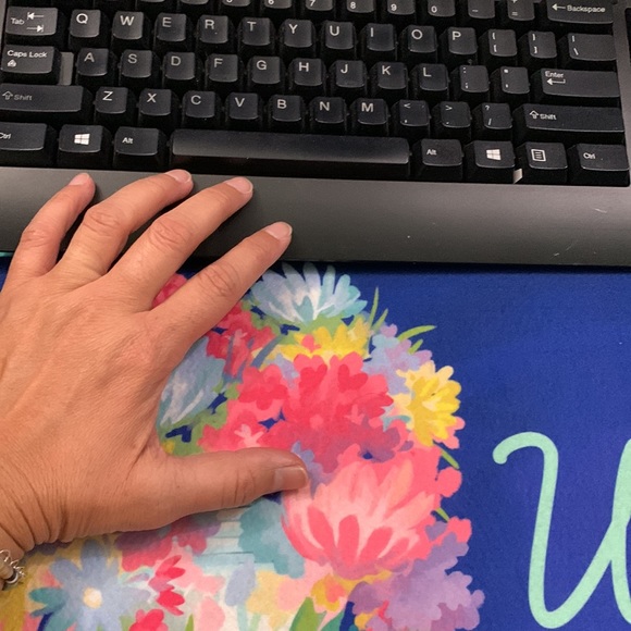 NWT – farmhouse flower jar 10x 22” COMPUTER KEYBOARD Rubber mat/mouse pad - Picture 3 of 5